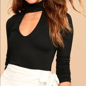 Lulu’s keyhole Top